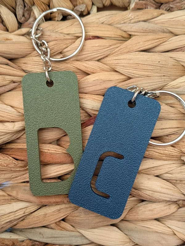 Personalisierbarer Schlüsselanhänger "Letter"