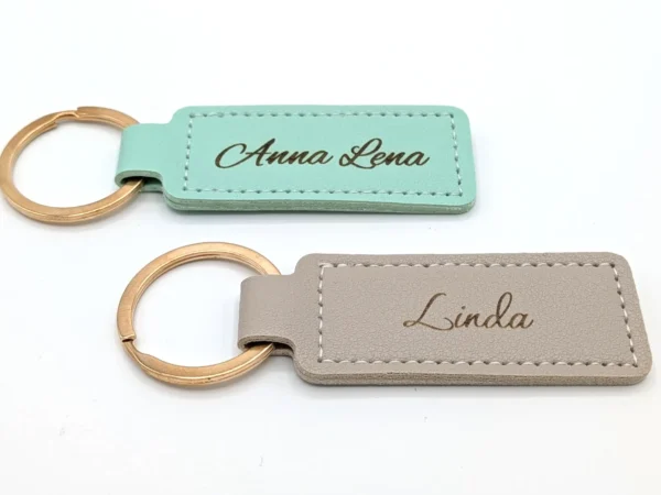 "Fuda" - Schlüsselanhänger personalisiert mit Name | Lasergravur auf PU-Leder