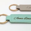 "Fuda" - Schlüsselanhänger personalisiert mit Name | Lasergravur auf PU-Leder