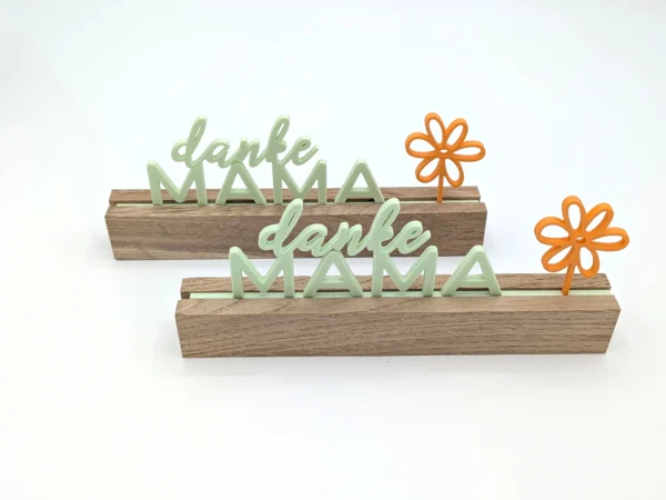 Aufsteller „danke MAMA" – Holzständer mit Schriftzug und Blume